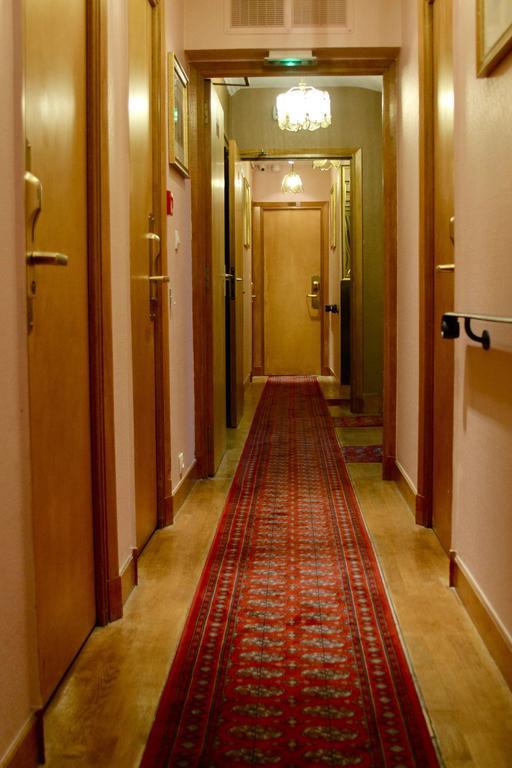Grand Hôtel Amelot Parijs Buitenkant foto