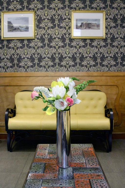 Grand Hôtel Amelot Parijs Buitenkant foto